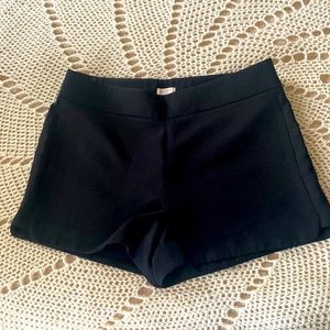 Side zip shorts
